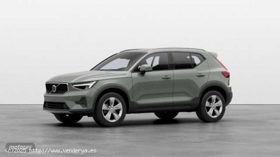  Volvo XC40 XC40 Core, T2 Automatica Microhibrido, Gasolina de 2024 con 1 Km por 33.900 EUR. en Madri 