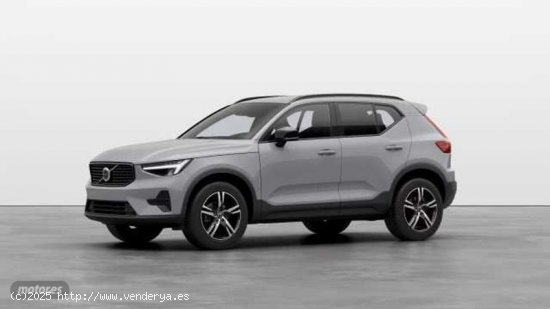  Volvo XC40 XC40 Plus, B3 Mild Hybrid, Gasolina, Dark de 2024 con 1 Km por 38.900 EUR. en Madrid 