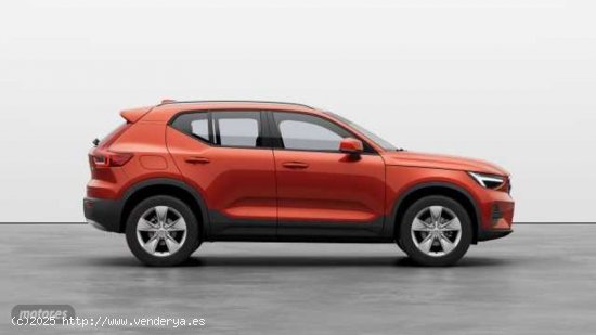 Volvo XC40 XC40 Core, B3 Mild Hybrid, Gasolina de 2024 con 1 Km por 37.300 EUR. en Madrid