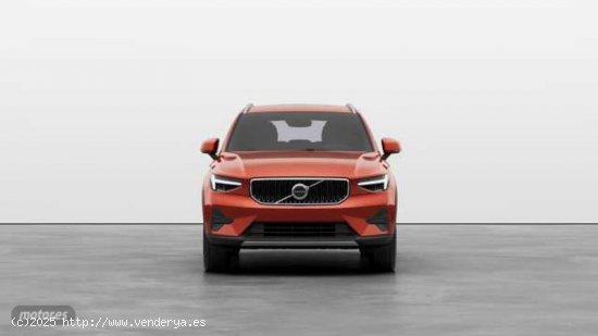 Volvo XC40 XC40 Core, B3 Mild Hybrid, Gasolina de 2024 con 1 Km por 37.300 EUR. en Madrid