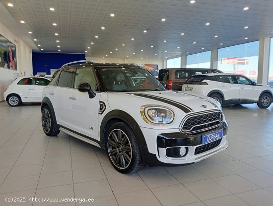 MINI Countryman   Cooper S ALL4 - 