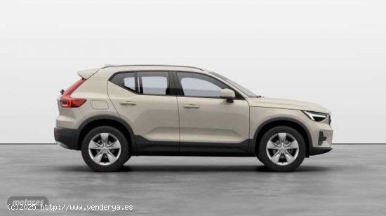 Volvo XC40 XC40 Core, B3 Mild Hybrid, Gasolina de 2024 con 1 Km por 37.300 EUR. en Madrid