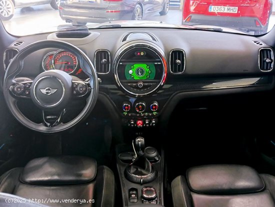 MINI Countryman   Cooper S ALL4 - 