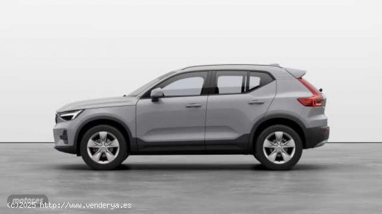 Volvo XC40 XC40 Core, B3 Mild Hybrid, Gasolina de 2024 con 1 Km por 37.300 EUR. en Madrid