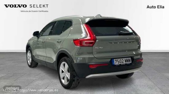 Volvo XC40 XC40 Core, B3 Mild Hybrid, Gasolina de 2023 con 13.800 Km por 35.500 EUR. en Madrid