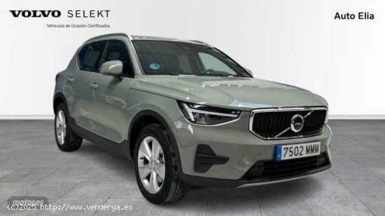 Volvo XC40 XC40 Core, B3 Mild Hybrid, Gasolina de 2023 con 13.800 Km por 35.500 EUR. en Madrid