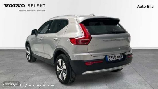 Volvo XC40 XC40 Core, B3 Mild Hybrid, Gasolina de 2023 con 19.000 Km por 35.900 EUR. en Madrid