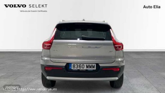 Volvo XC40 XC40 Core, B3 Mild Hybrid, Gasolina de 2023 con 19.000 Km por 35.900 EUR. en Madrid