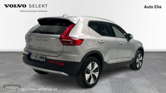 Volvo XC40 XC40 Core, B3 Mild Hybrid, Gasolina de 2023 con 19.000 Km por 35.900 EUR. en Madrid