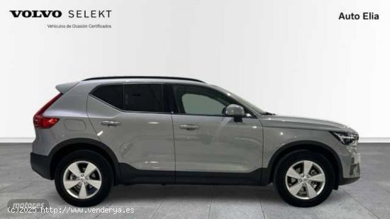 Volvo XC40 XC40 Essential, T2 Automatica Microhibrido, Gasolina de 2024 con 16.355 Km por 31.500 EUR