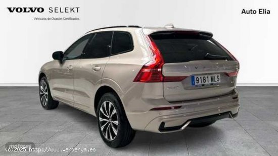 Volvo XC 60 XC60 Plus, B4 Mild Hybrid, Gasolina, Dark de 2023 con 19.481 Km por 44.900 EUR. en Madri