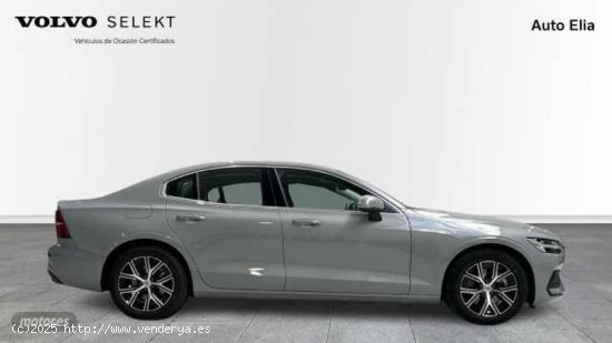 Volvo S60 S60 Core, B4 Mild Hybrid, Gasolina de 2023 con 18.552 Km por 36.900 EUR. en Madrid