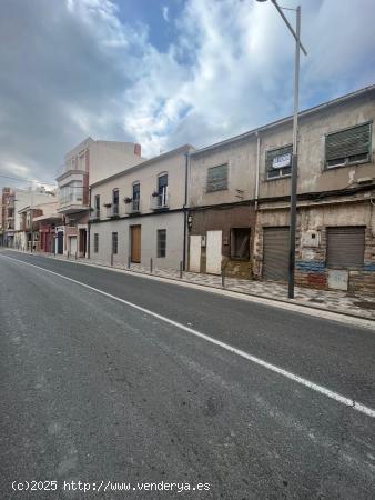 Edificio En Venta Para Inversores En Pleno centro De Albatera - ALICANTE