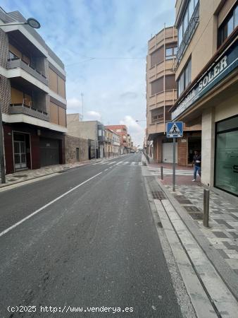 Edificio En Venta Para Inversores En Pleno centro De Albatera - ALICANTE