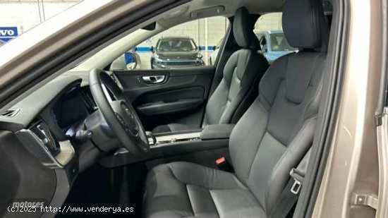 Volvo XC 60 XC60 Core, B4 Semihibrido, Diesel de 2023 con 32.070 Km por 38.900 EUR. en Madrid