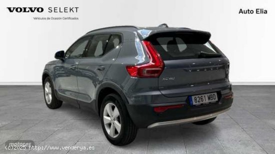 Volvo XC40 XC40 Essential, T2 automatico, Gasolina de 2022 con 16.578 Km por 29.900 EUR. en Madrid