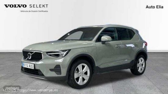  Volvo XC40 XC40 Core, T2 Automatica Microhibrido, Gasolina de 2023 con 19.900 Km por 30.900 EUR. en  