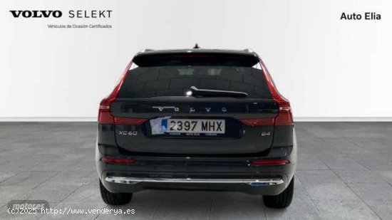 Volvo XC 60 XC60 Plus, B4 (diesel), Diesel, Bright de 2023 con 17.081 Km por 52.900 EUR. en Madrid