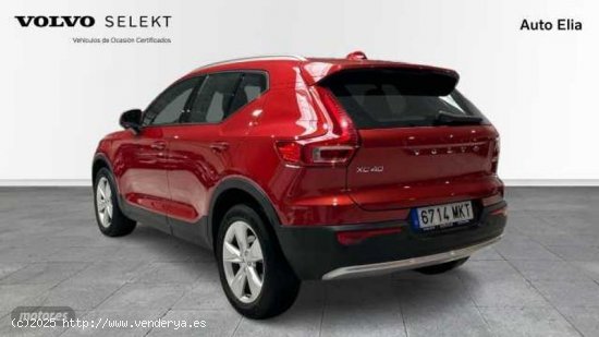 Volvo XC40 XC40 Core, B3 Mild Hybrid, Gasolina de 2023 con 24.175 Km por 34.500 EUR. en Madrid