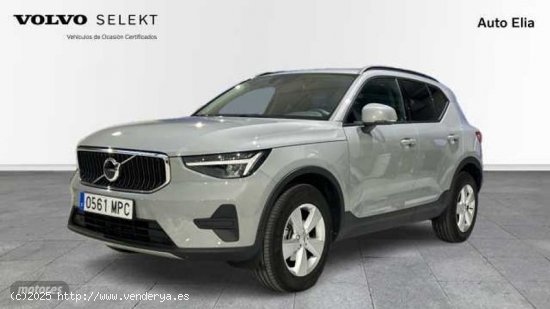  Volvo XC40 1.5 T2 ESSENTIAL AUTO 5P de 2024 con 8.558 Km por 31.900 EUR. en Madrid 