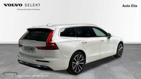 Volvo V 60 V60 Recharge Core, T6 plug-in hybrid eAWD, Electrico/Gasolina, Bright de 2023 con 31.519 