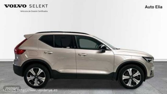 Volvo XC40 XC40 Recharge Ultimate, T4 Hibrido enchufable, Gasolina, Dark de 2023 con 23.299 Km por 4