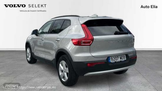 Volvo XC40 XC40 Essential, T2 automatico, Gasolina de 2022 con 20.378 Km por 29.900 EUR. en Madrid