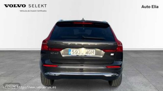 Volvo XC 60 XC60 Recharge Core, T6 plug-in hybrid eAWD, Electrico/Gasolina, Bright de 2023 con 37.20