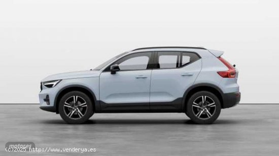 Volvo XC40 XC40 Plus, B3 Mild Hybrid, Gasolina, Dark de 2024 con 1 Km por 38.500 EUR. en Madrid