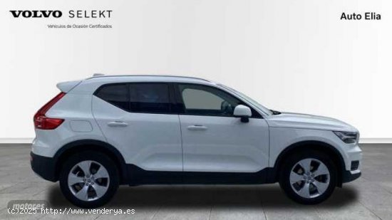 Volvo XC40 XC40 D3 Momentum Manual de 2018 con 105.331 Km por 24.900 EUR. en Madrid