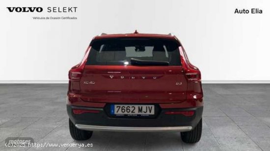 Volvo XC40 XC40 Core, B3 Mild Hybrid, Gasolina de 2023 con 23.199 Km por 34.500 EUR. en Madrid