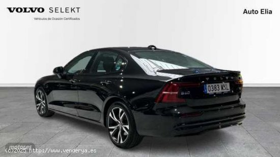 Volvo S60 S60 Plus, B4 mild hybrid, Gasolina, Dark de 2023 con 17.586 Km por 41.900 EUR. en Madrid