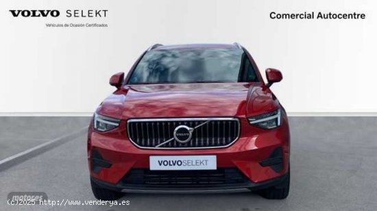 Volvo XC40 Recharge Core, T4 plug-in hybrid, Electrico de 2023 con 30.413 Km por 42.500 EUR. en Barc