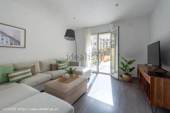 HERMOSO PISO PARA COMPARTIR - BARCELONA