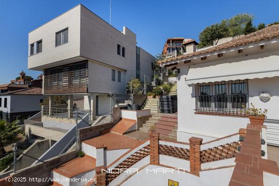 CASA A  NOSTRA SENYORA DE LOURDES - BARCELONA