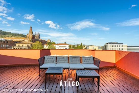  EXCLUSIVO ATICO DUPLEX EN SARRIA CON TERRAZA Y VISTAS AL MAR - BARCELONA 