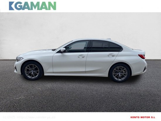 BMW Serie 3 318d - 