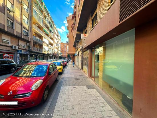 ALQUILER de Local Comercial Reformado en Murcia, Zona Santa Eulalia - MURCIA