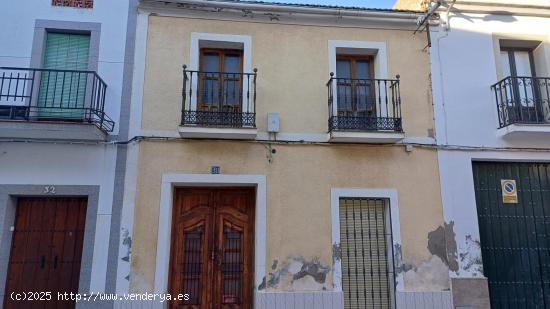  CASA SANTA AMALIA - BADAJOZ 