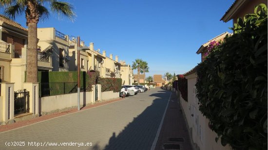 Villa en venta en Algorfa (Alicante)