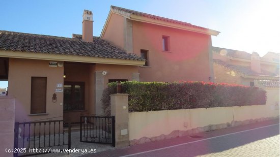 Villa en venta en Algorfa (Alicante)