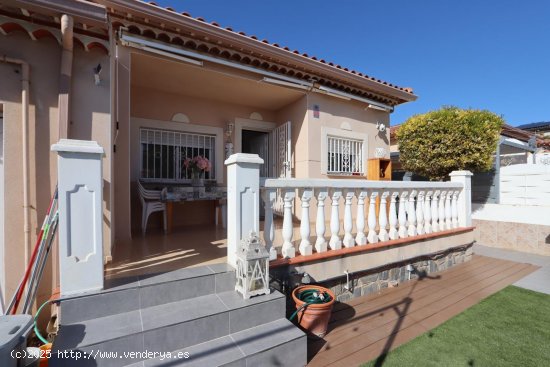 Villa en venta en Mont-roig del Camp (Tarragona)