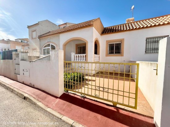  Bungalow en venta en Torrevieja (Alicante) 