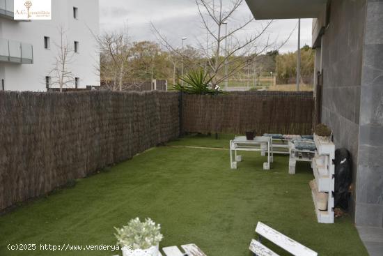 PRECIOSO CON JARDÍN EN EL TENNIS - BARCELONA