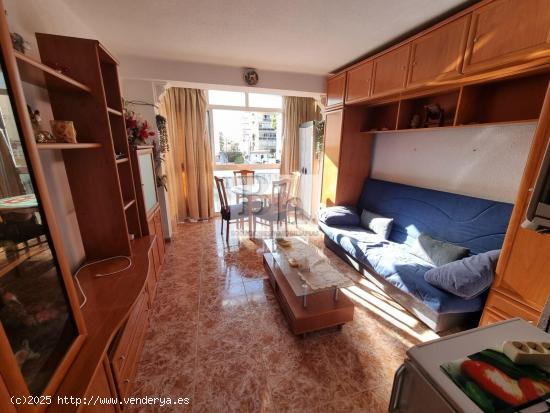 BLANHOGAR vende en Exclusiva Estudio en Torremolinos - MALAGA