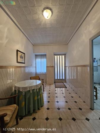 SE VENDE CASA EN EL BARRIO DE SAN ROQUE - NOVELDA (ALICANTE) - ALICANTE