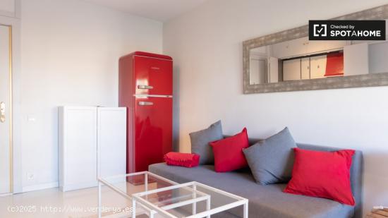 Elegante apartamento de 1 dormitorio con balcón en alquiler en Chamartín en Madrid - MADRID