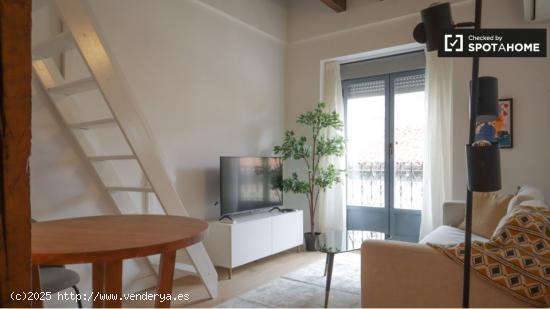 Apartamento de 2 dormitorios en alquiler en Madrid - MADRID