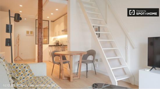 Apartamento de 2 dormitorios en alquiler en Madrid - MADRID