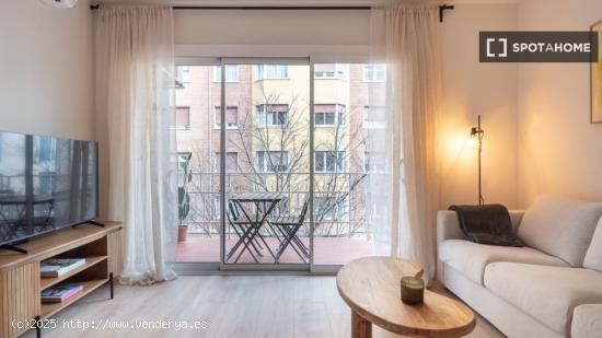 Piso entero de 4 habitaciones en barcelona. - BARCELONA